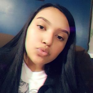 Meet your Posher, Jasmin